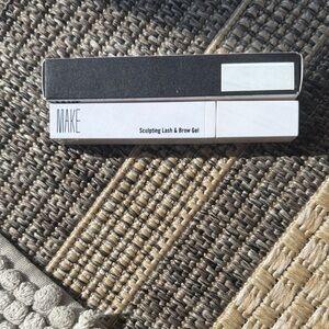 Make + Model Sculpting Lash & Brow Gel - White